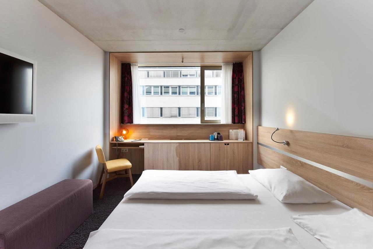 Simm'S Hotel - Cityhotel Next To Metro U3 Vienna Luaran gambar
