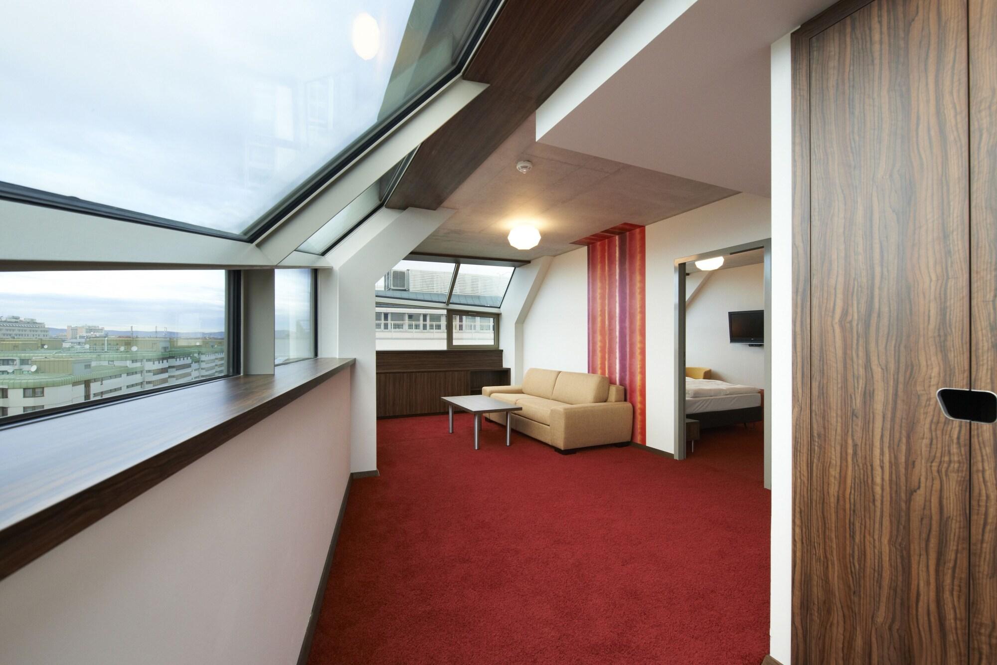 Simm'S Hotel - Cityhotel Next To Metro U3 Vienna Luaran gambar