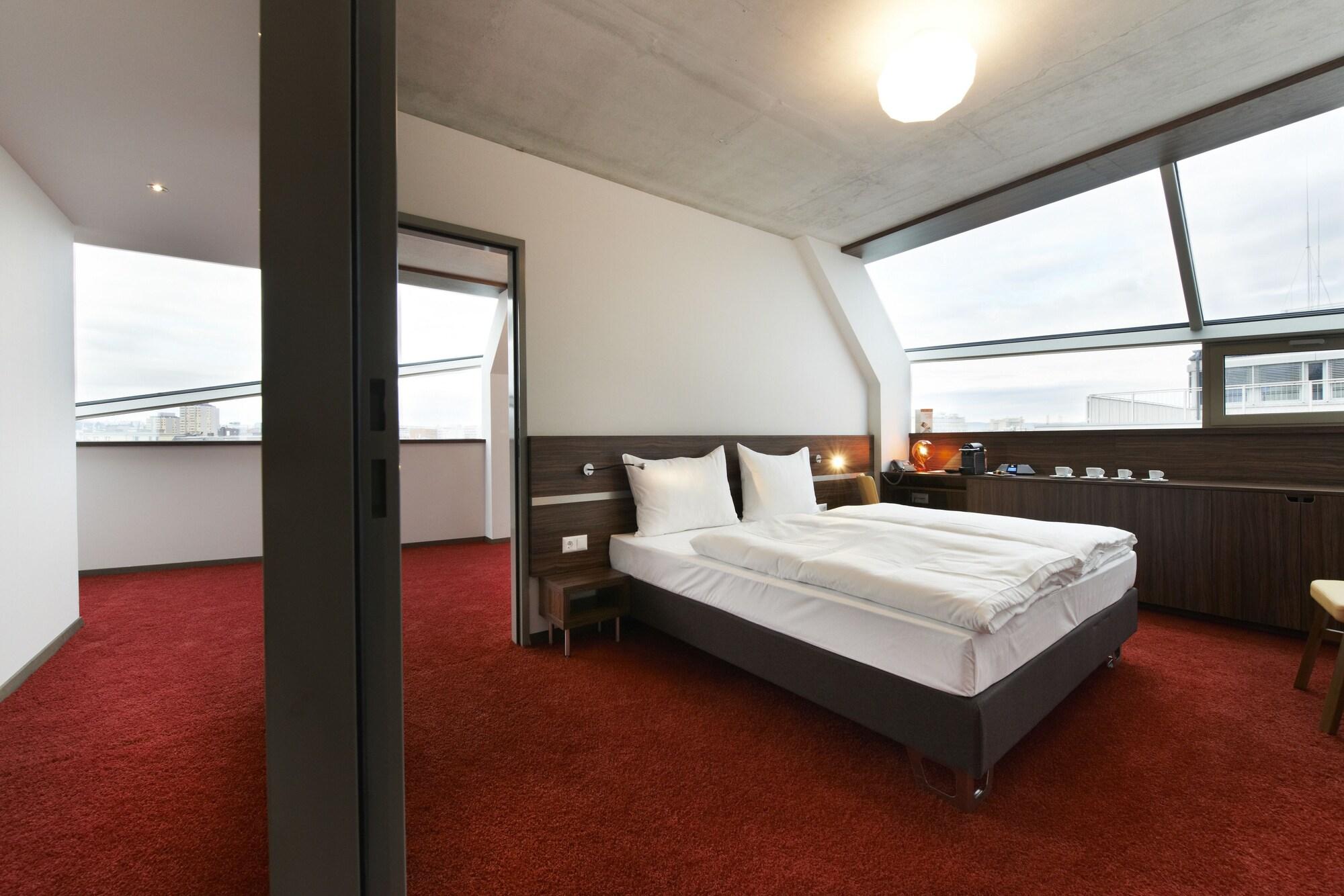 Simm'S Hotel - Cityhotel Next To Metro U3 Vienna Luaran gambar