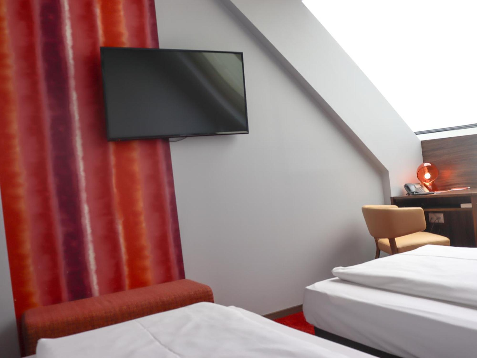 Simm'S Hotel - Cityhotel Next To Metro U3 Vienna Luaran gambar