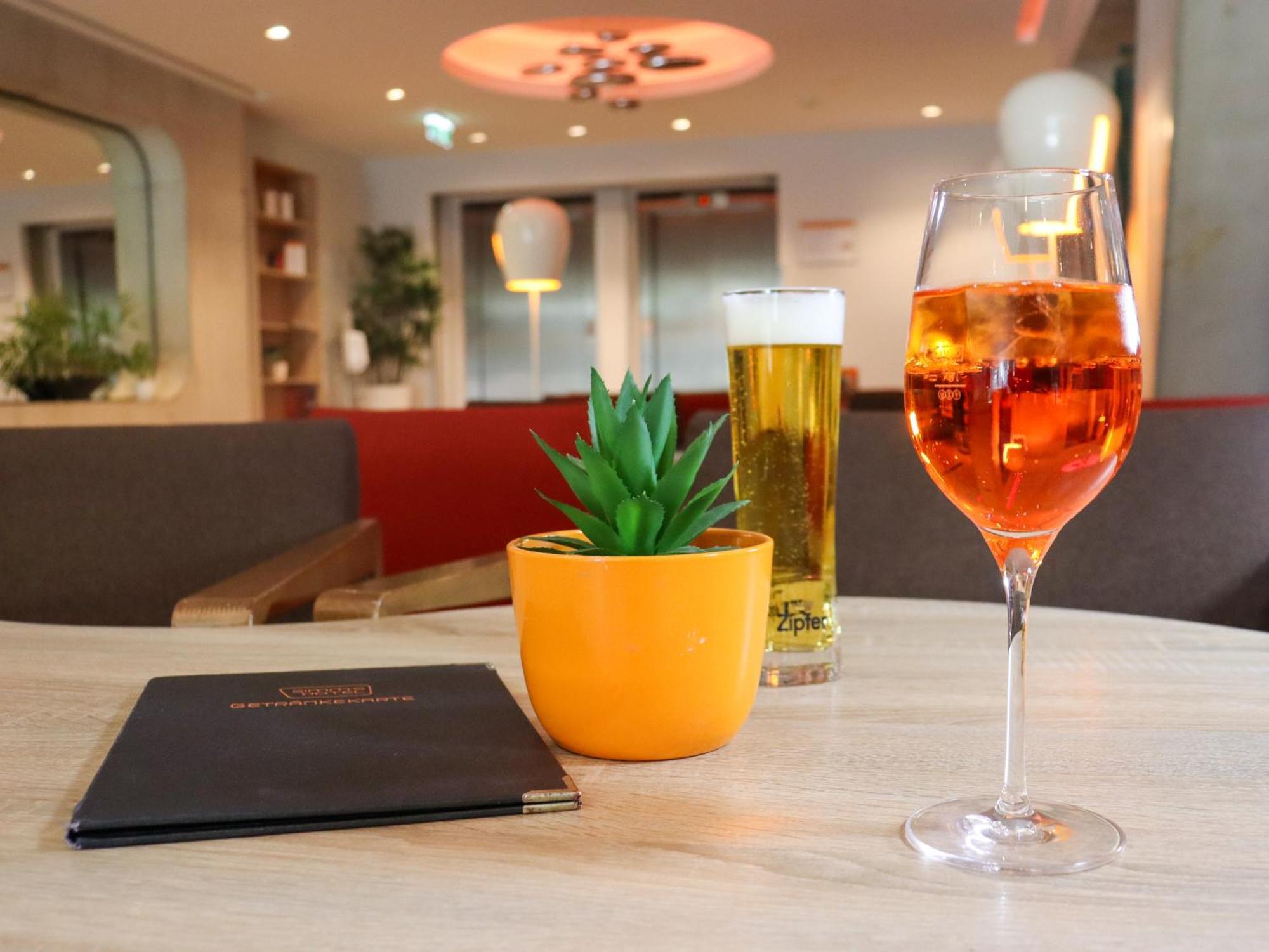 Simm'S Hotel - Cityhotel Next To Metro U3 Vienna Luaran gambar